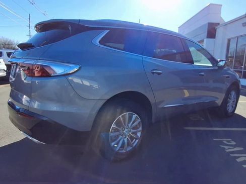 Certified 2024 Buick Enclave Essence w/ Technology Package image 2