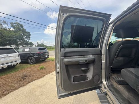 Used 2013 Chevrolet Silverado 2500 LT AWD/4WD image 26