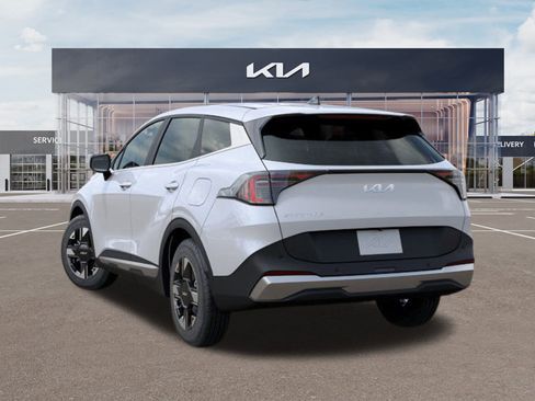New 2026 Kia Sportage LX w/ LX Convenience Package image 4