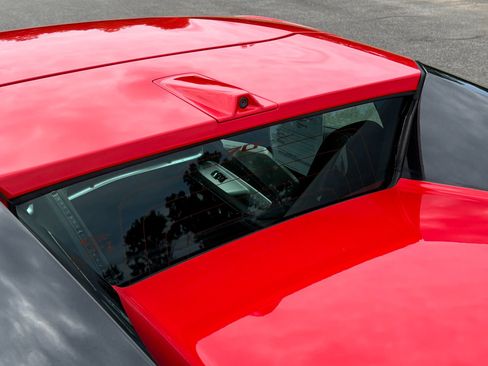 Used 2023 Chevrolet Corvette Z06 RWD image 17