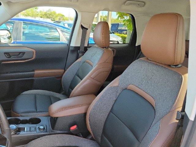 Used 2024 Ford Bronco Sport Outer Banks AWD/4WD image 11