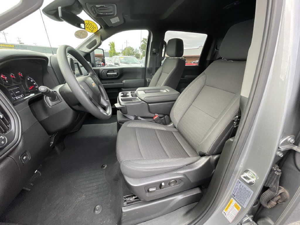 Certified 2026 Chevrolet Silverado 2500 Custom w/ Custom Value Package AWD/4WD image 19