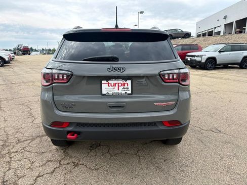 Used 2020 Jeep Compass Trailhawk w/ Cold Weather Group AWD/4WD image 6