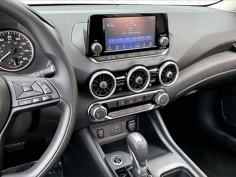 Certified 2025 Nissan Sentra S image 5