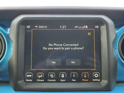 Used 2023 Jeep Gladiator Sport image 18