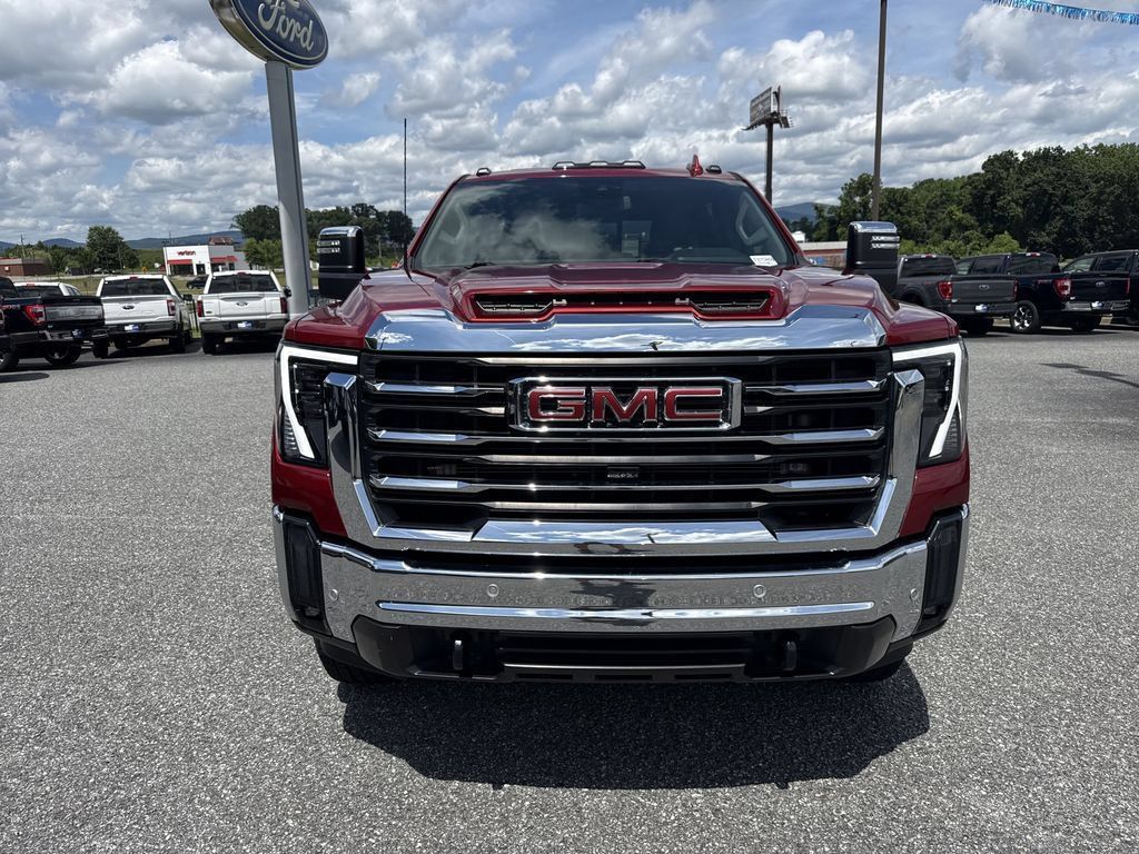 Used 2024 GMC Sierra 2500 SLT w/ SLT Premium Package AWD/4WD image 2