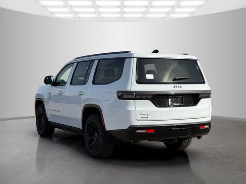 New 2026 Jeep Grand Wagoneer Limited AWD/4WD image 5