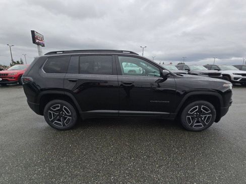 New 2026 Jeep Cherokee Laredo image 2