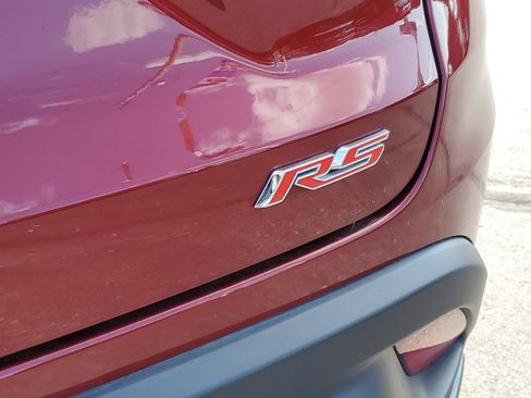 Used 2024 Chevrolet Trax RS w/ Sunroof Package FWD image 35