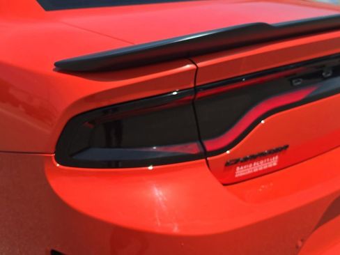 Used 2022 Dodge Charger R/T w/ Plus Group RWD image 10