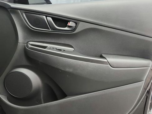 Used 2021 Hyundai Kona SEL w/ Cargo Package image 28