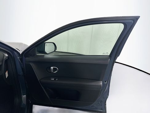 Used 2024 Hyundai Ioniq 5 SEL image 32