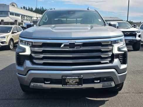 Used 2026 Chevrolet Silverado 1500 High Country w/ Max Trailering Package AWD/4WD image 8