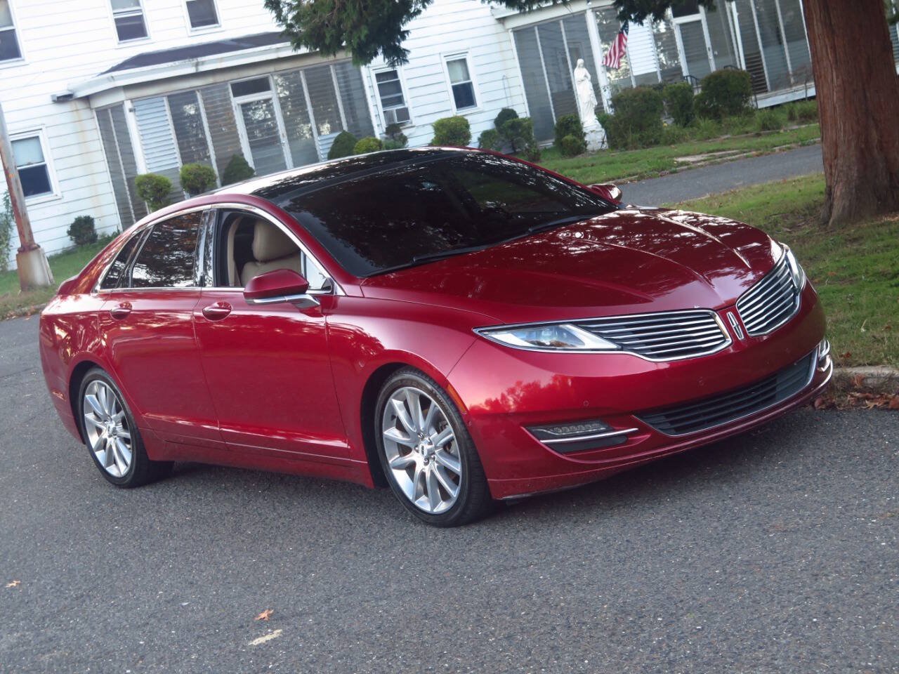 Used 2015 Lincoln MKZ Hybrid w/ Equipment Group 202A Reserve FWD image 23