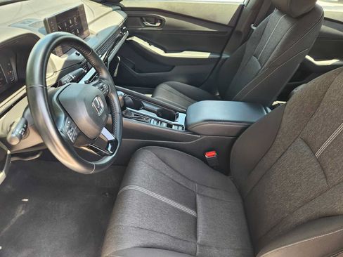 Used 2023 Honda Accord Sport image 13