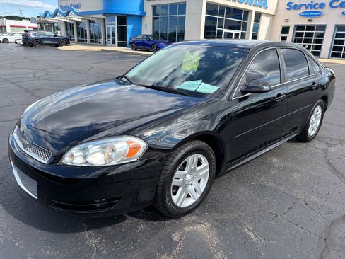 Used 2012 Chevrolet Impala LT FWD image 2