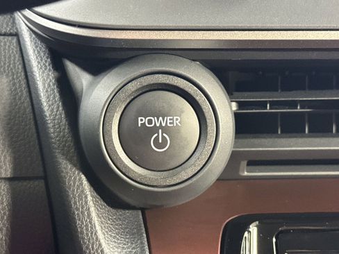 Used 2024 Toyota Prius Prime FWD image 42