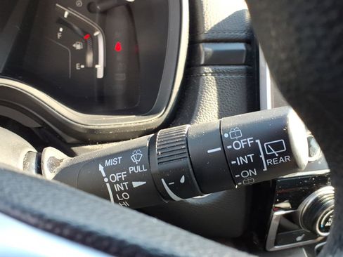 Used 2021 Honda CR-V Special Edition image 28