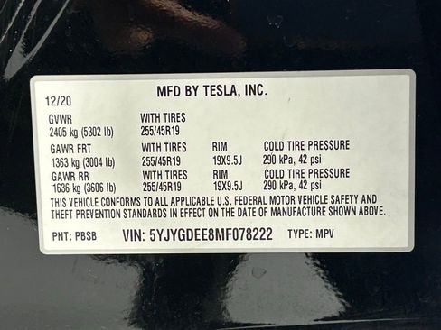 Used 2021 Tesla Model Y Long Range image 36