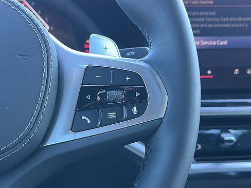 New 2026 BMW X6 xDrive40i w/ Climate Comfort Package image 18