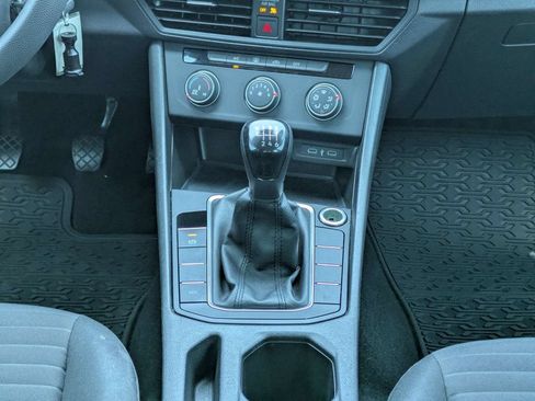 Certified 2023 Volkswagen Jetta S FWD image 20
