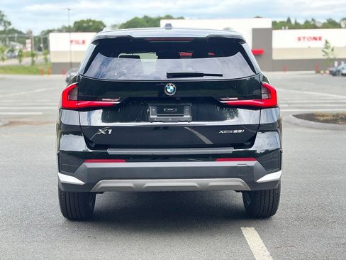 Used 2023 BMW X1 xDrive28i w/ Convenience Package AWD/4WD image 5