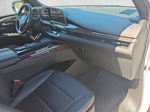 Used 2022 Cadillac Escalade ESV Luxury image 22