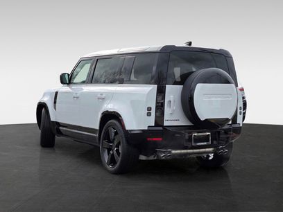 New 2026 Land Rover Defender 110 X-Dynamic SE