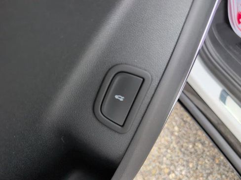 New 2026 GMC Acadia Denali w/ Super Cruise Package FWD image 20