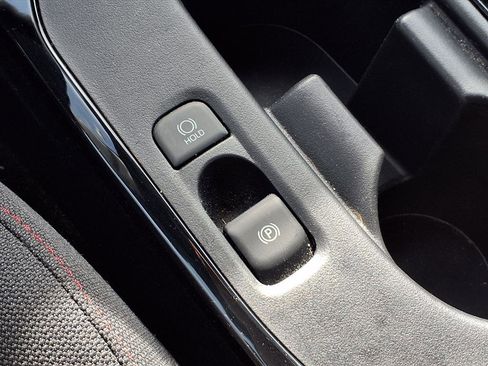 Used 2024 Toyota Corolla SE w/ SE Convenience Package image 13