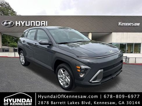Certified 2024 Hyundai Kona SE AWD/4WD image 1