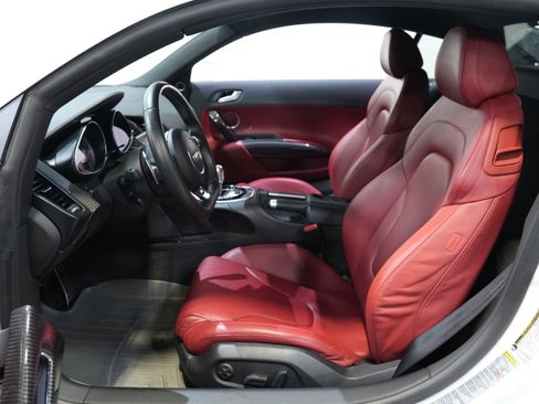 Used 2014 Audi R8 V8 image 27