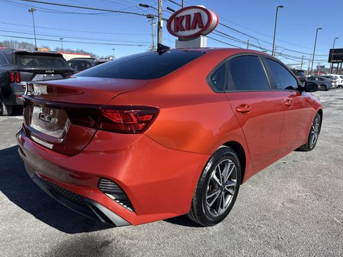 Certified 2023 Kia Forte LXS w/ LXS Technology Package image 7