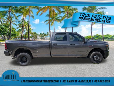 Used 2026 RAM 3500 Tradesman AWD/4WD image 3