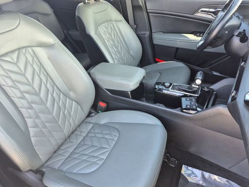 Used 2024 Kia Sportage X-Pro Prestige AWD/4WD image 17