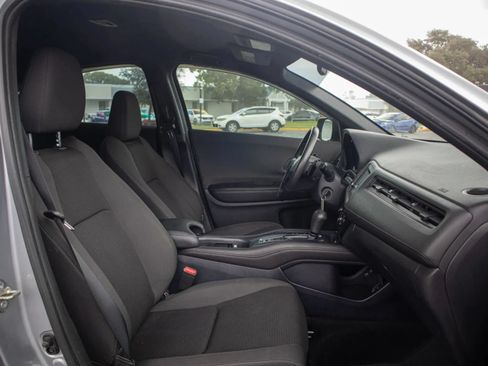 Used 2019 Honda HR-V Sport image 18