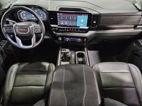 Used 2023 GMC Sierra 1500 SLT AWD/4WD image 42