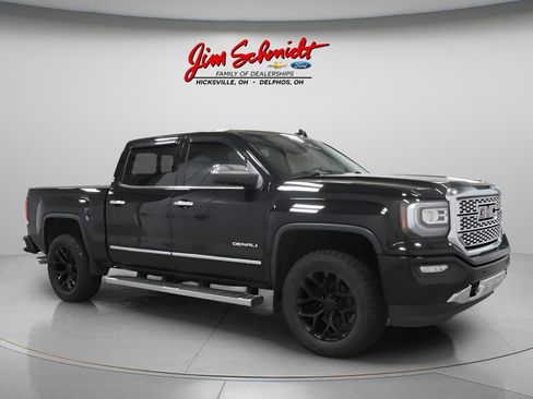Used 2017 GMC Sierra 1500 Denali image 1