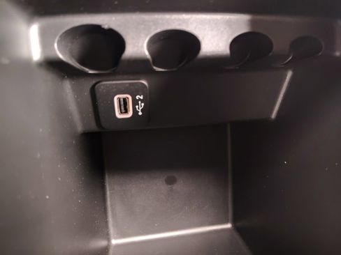 Used 2021 Jeep Cherokee Latitude Lux 80th Anniv w/ Quick Order Package 26U 80TH image 6