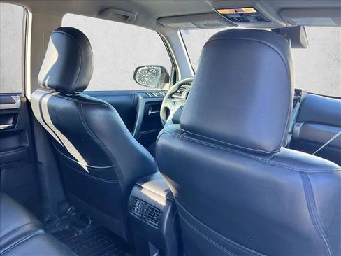 Certified 2020 Toyota 4Runner SR5 image 22
