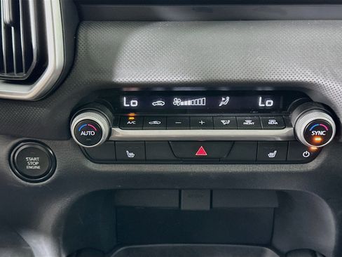 Used 2025 MAZDA CX-50 AWD 2.5 S w/ Preferred Package image 24