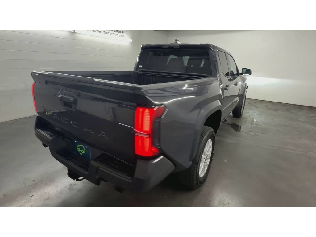 Used 2024 Toyota Tacoma SR5 RWD image 8