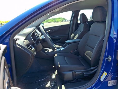 Used 2023 Chevrolet Malibu LS FWD image 13