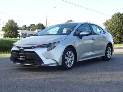 Used 2023 Toyota Corolla LE