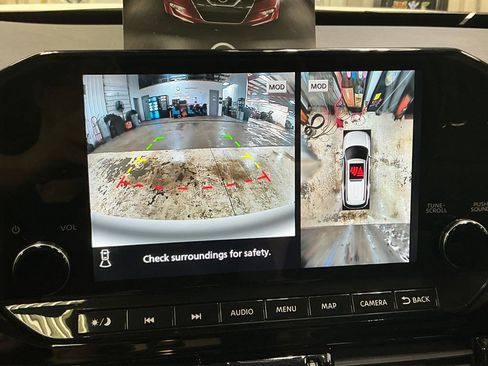 Used 2022 Nissan Pathfinder SL w/ SL Premium Package image 22