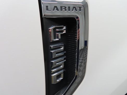 Used 2020 Ford F250 Lariat w/ Lariat Ultimate Package image 48