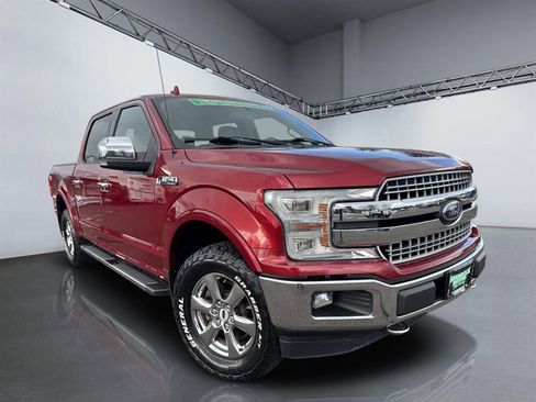 Used 2018 Ford F150 Lariat w/ Equipment Group 502A Luxury image 11