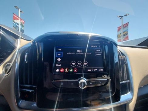 Used 2023 Chevrolet Traverse LS FWD image 13
