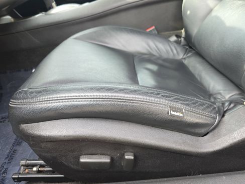 Used 2014 Chevrolet Camaro LT image 31