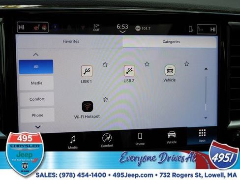 New 2026 Chrysler Pacifica Select image 27